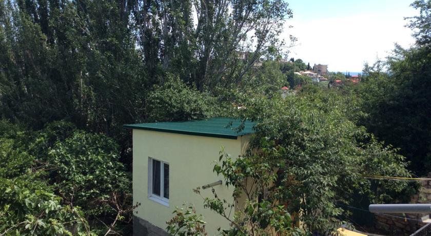 Гостиница Guest House on Artilleriyskaya Алушта-18